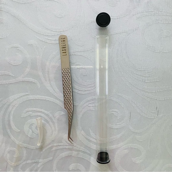 Lash Line Silver Eyelash Lash Extensions Tweezers - Picture 1 of 3